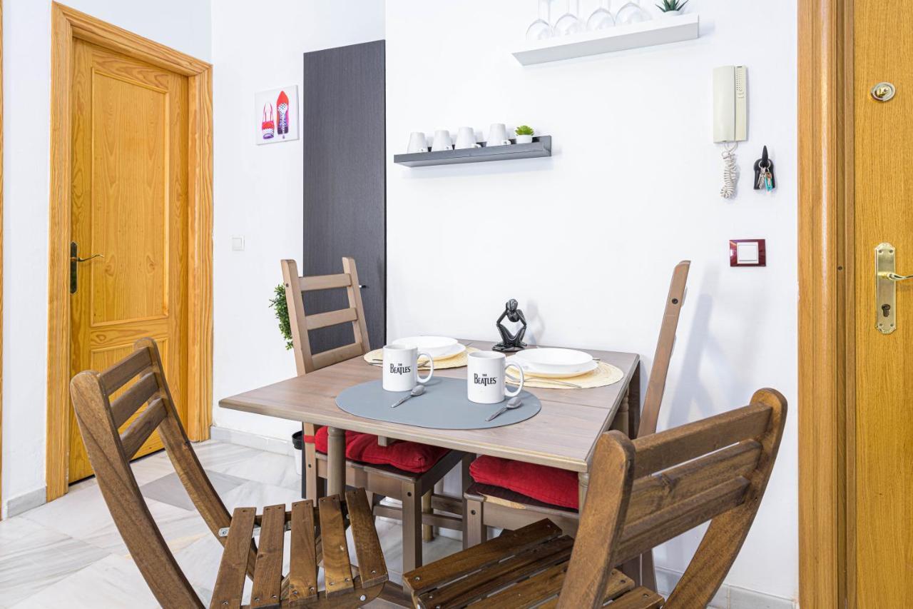 Wintowinrentals Coqueto Apartamento En El Centro De Màlaga Exteriér fotografie